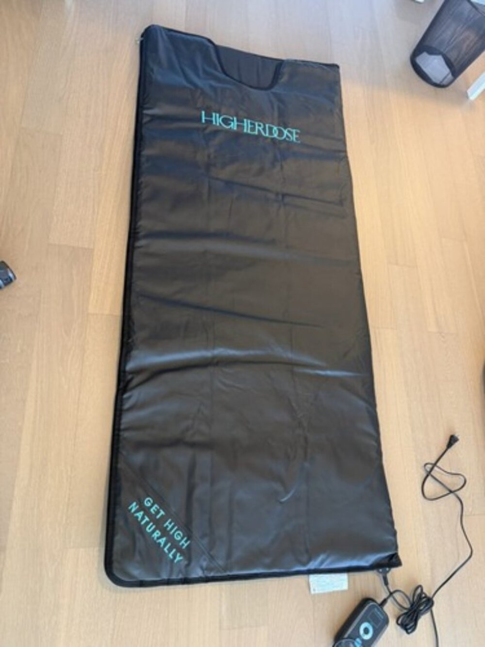 HigherDose V4 Infrared Sauna Blanket ($699 Value) Used Once